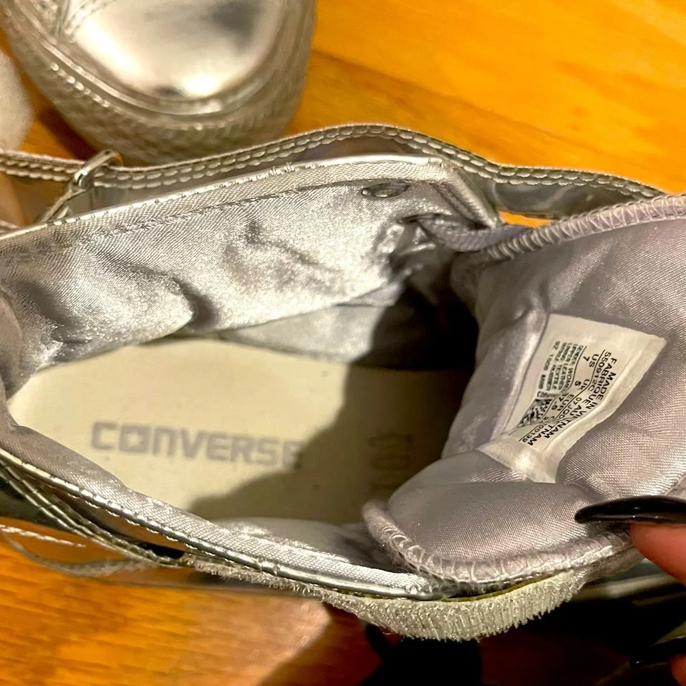 Hightop converse - Picture 3 of 3